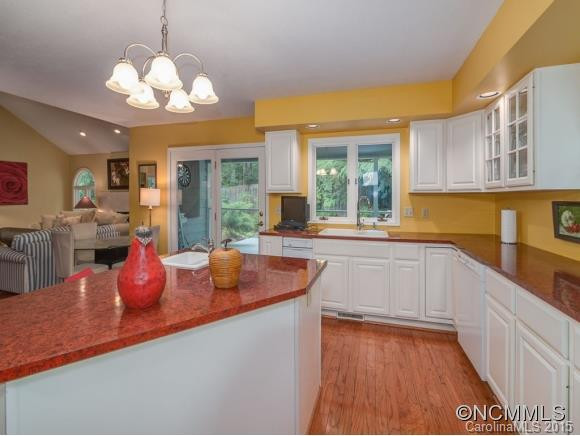 18 Arbor Lane - Photo 5