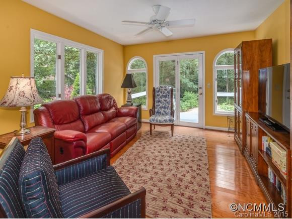 18 Arbor Lane - Photo 8