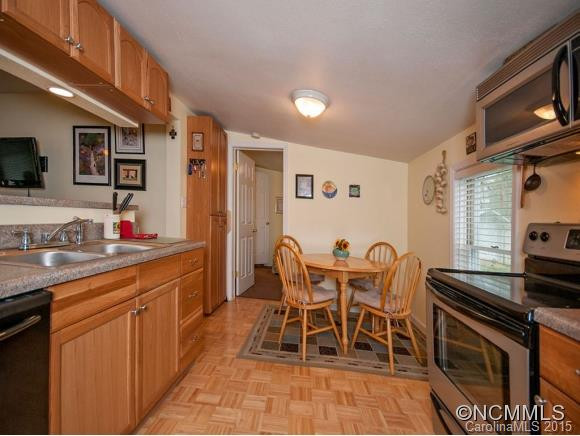 297 Hendrix Street - Photo 5