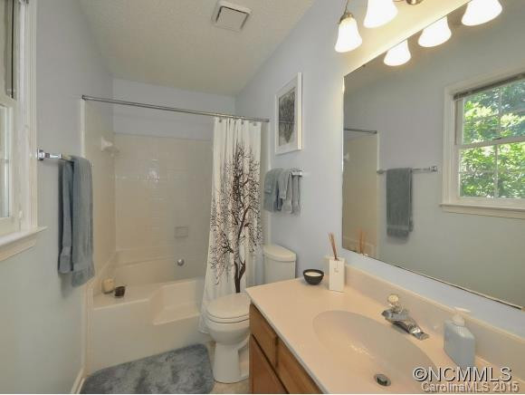 48 MOUNT CARMEL DR - Photo 11