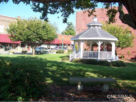 24 Creekwood Ct. - Photo 16