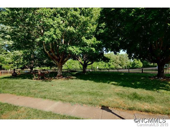 879 Sand Hill Road - Photo 16