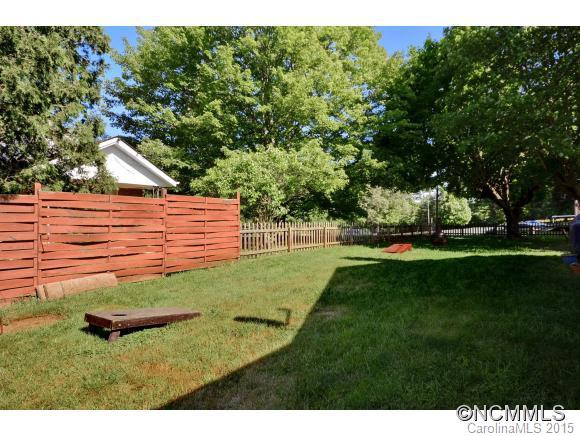879 Sand Hill Road - Photo 18