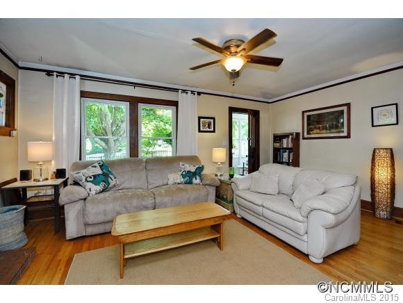 879 Sand Hill Road - Photo 4