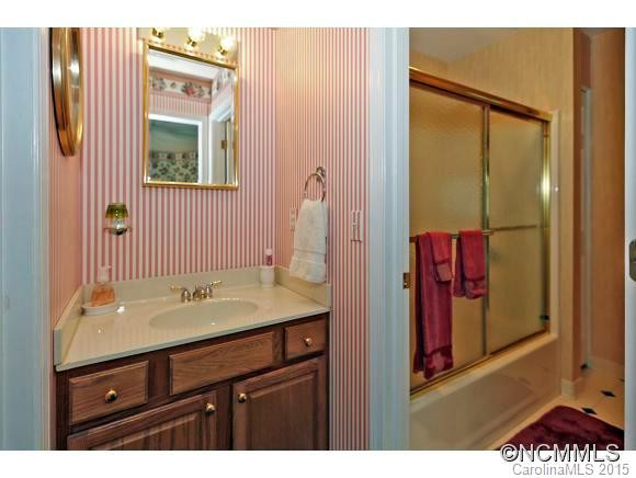319 Sequoyah Dr - Photo 17