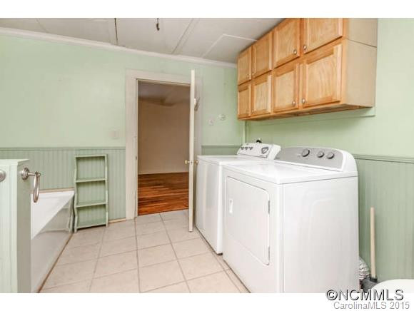 10 Temple Ave - Photo 8