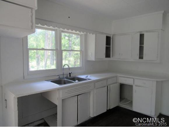 1644 Hwy 80 South - Photo 11