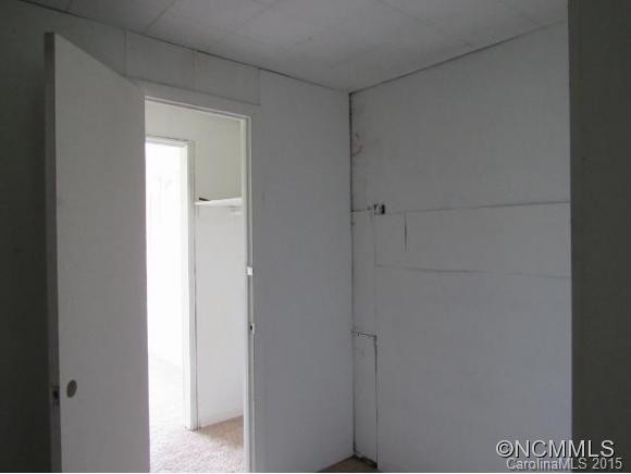 1644 Hwy 80 South - Photo 15