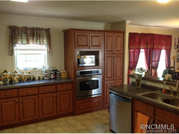 182 Lamonda Drive - Photo 5