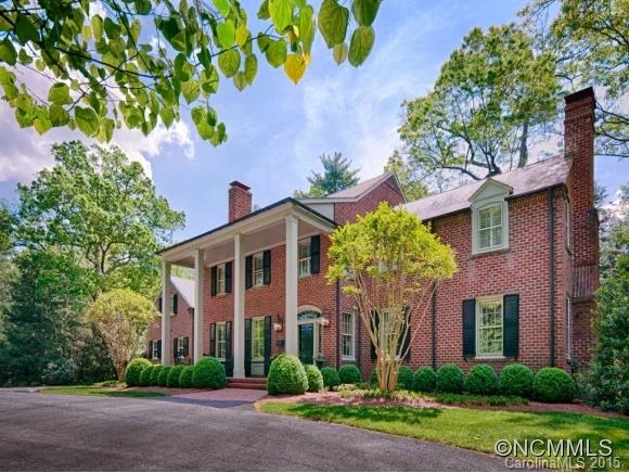 2 STUYVESANT ROAD