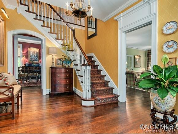 2 STUYVESANT ROAD - Photo 2