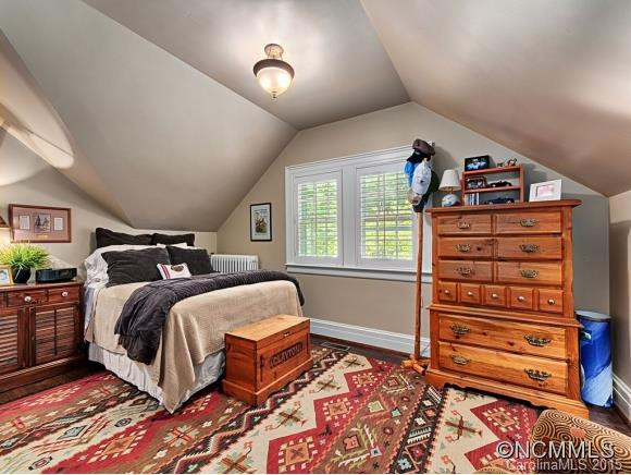 2 STUYVESANT ROAD - Photo 15