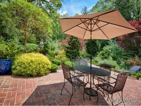 2 STUYVESANT ROAD - Photo 19