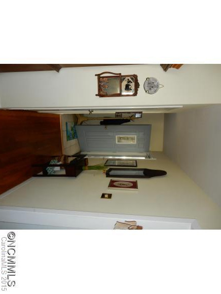 113  Castlerock Drive - Photo 5