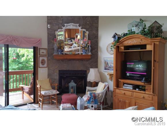 121 APPLE BLOSSOM LANE - Photo 2