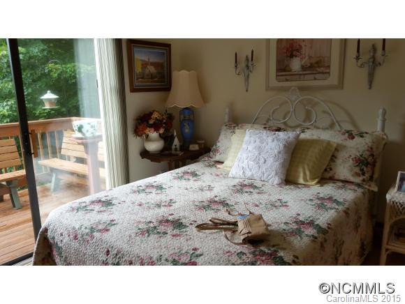 121 APPLE BLOSSOM LANE - Photo 5