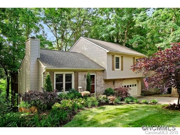 34 FOXBERRY DRIVE