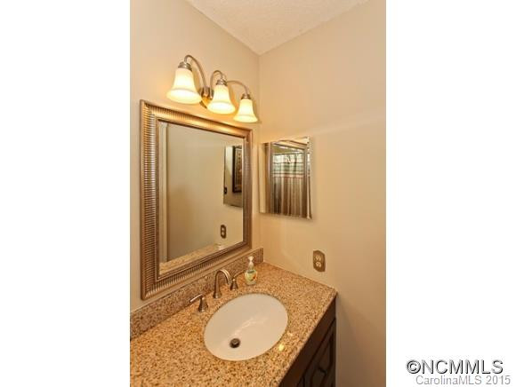 34 FOXBERRY DRIVE - Photo 13