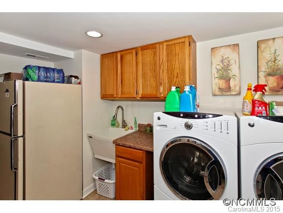 34 FOXBERRY DRIVE - Photo 10