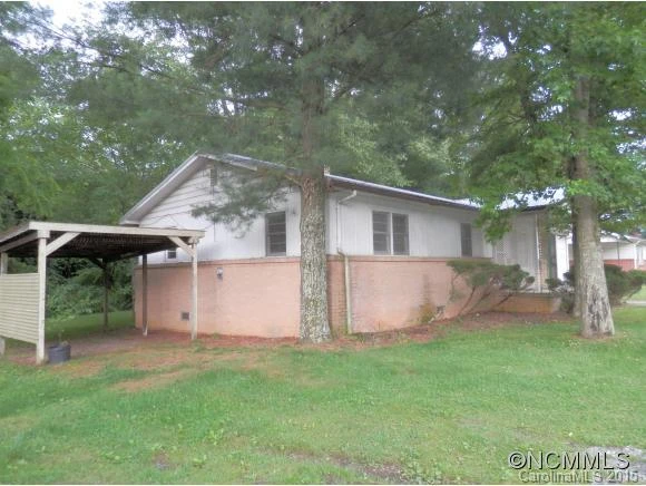 941 Sulphur Springs Road