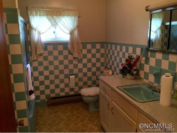 249 Tyler Heights - Photo 11