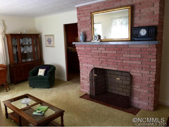 249 Tyler Heights - Photo 3