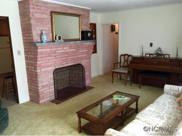 249 Tyler Heights - Photo 4