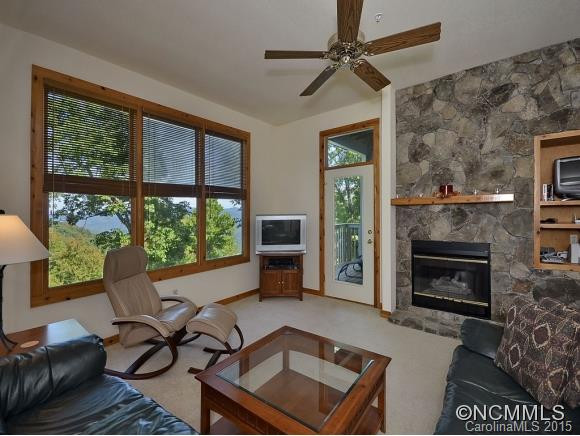 10 STONEY FALLS LOOP, UNIT 302 - Photo 2