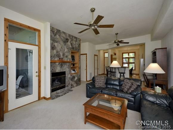 10 STONEY FALLS LOOP, UNIT 302 - Photo 5