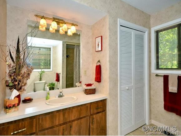 518 TERRACE DR - Photo 15