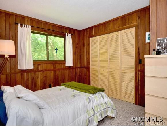 518 TERRACE DR - Photo 16