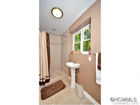 518 TERRACE DR - Photo 20