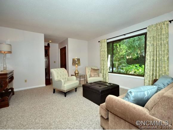 518 TERRACE DR - Photo 4