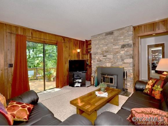 518 TERRACE DR - Photo 10
