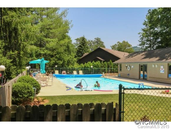 47 Hillcreek Drive - Photo 3