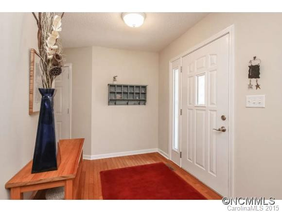 47 Hillcreek Drive - Photo 4