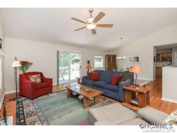 47 Hillcreek Drive - Photo 6