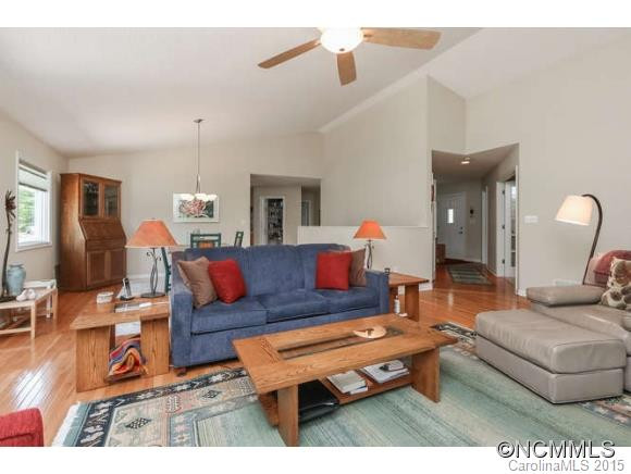 47 Hillcreek Drive - Photo 7