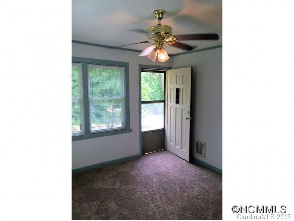 1407 Stanwood Lane - Photo 2