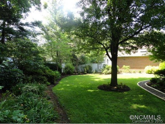 217 Hampton Ct. - Photo 22