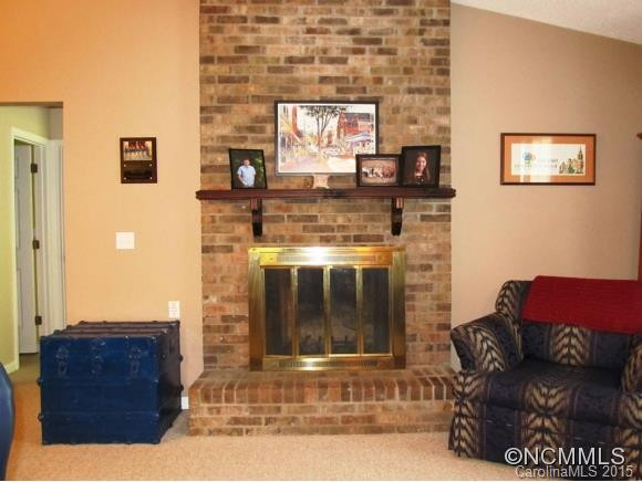 315 MELISSA WAY - Photo 4
