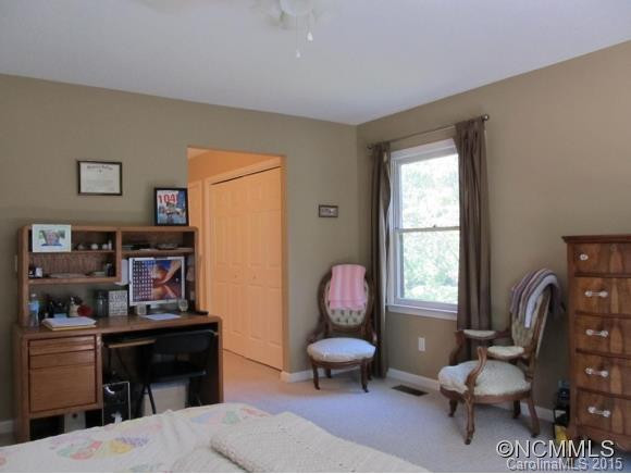 315 MELISSA WAY - Photo 8