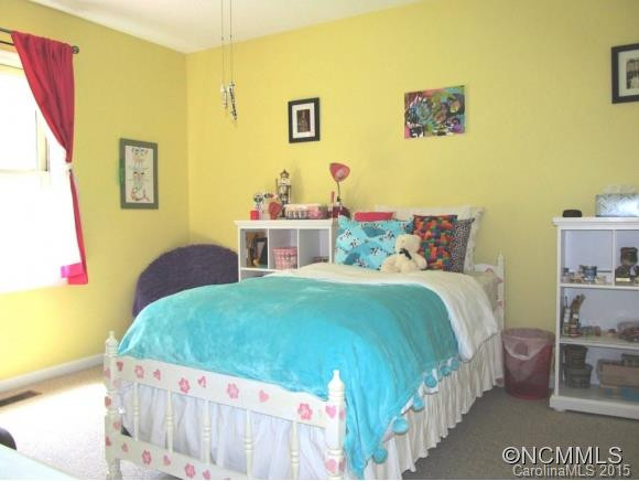 315 MELISSA WAY - Photo 10