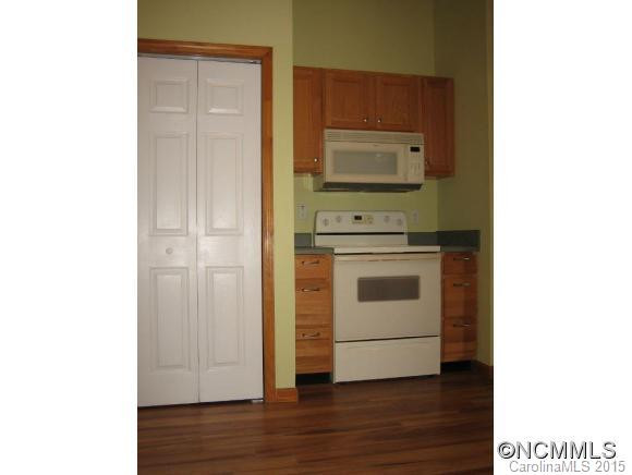 101 Crestview St - Photo 3