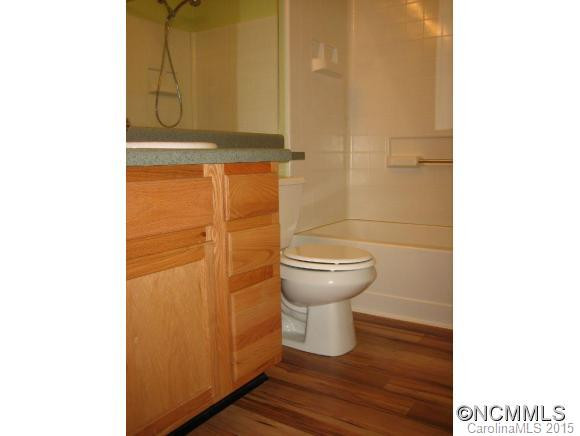 101 Crestview St - Photo 8