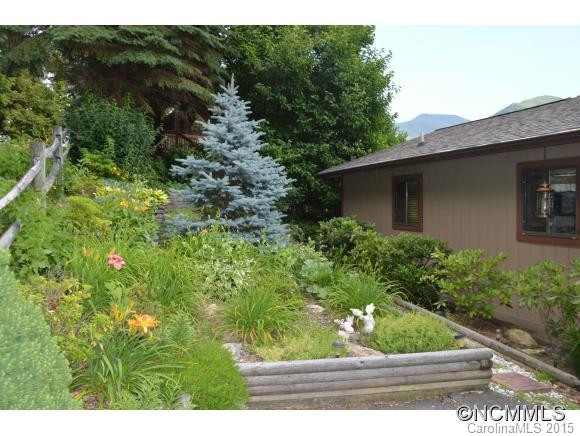348 Valley Creek Drive - Photo 13