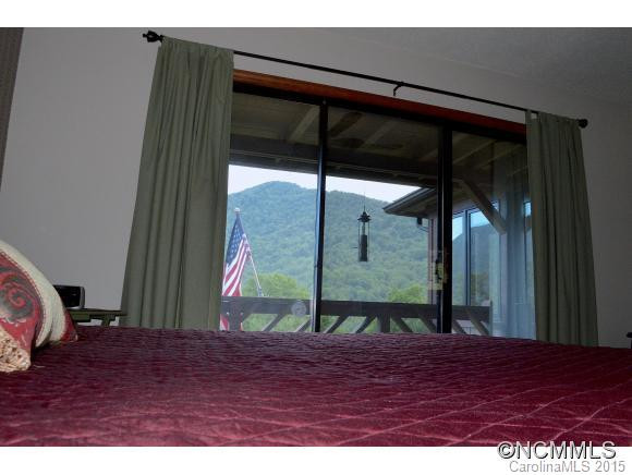 348 Valley Creek Drive - Photo 17