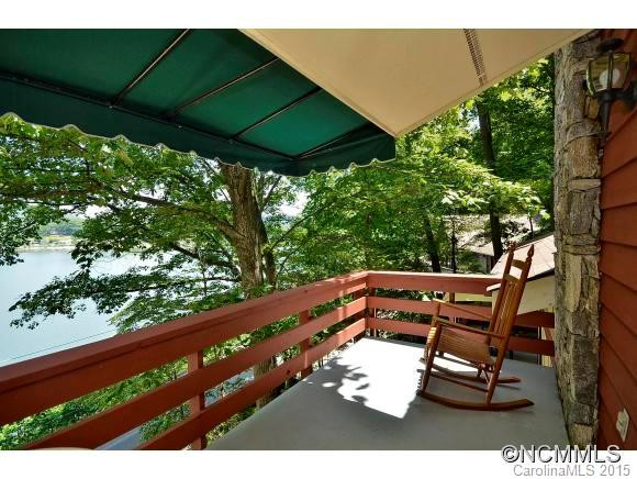 2453 SOUTH LAKESHORE DR - Photo 19
