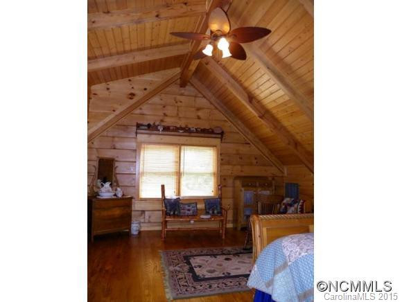 383 Parkway North - Photo 15