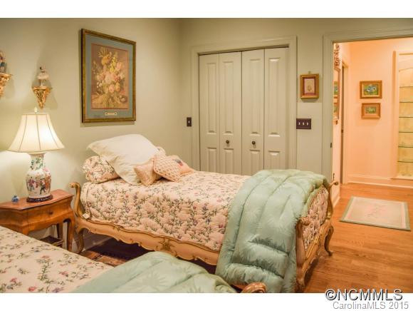 231 Waterside Drive - Photo 18